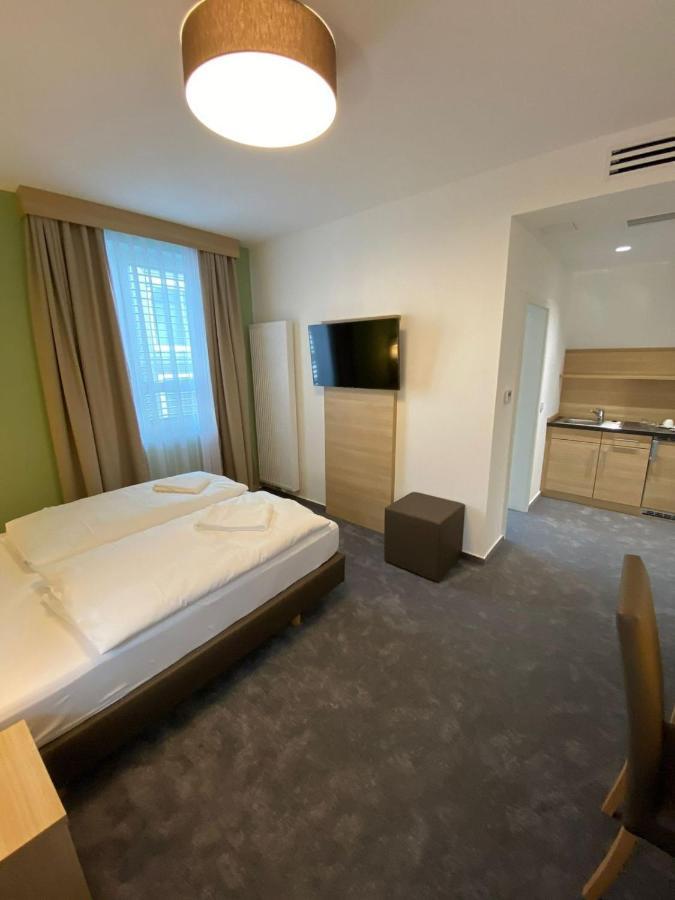 Hotel-An-Den-Planken Mannheim Exterior photo